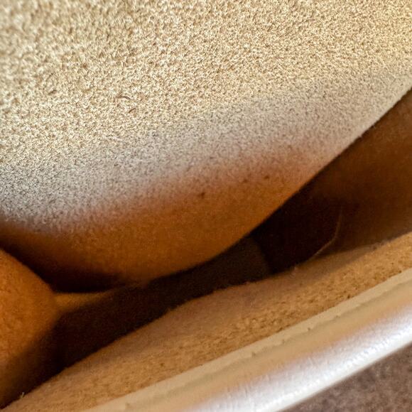 🥛 Rare VTG COACH 9993 White Cream Leather Mini Pocket Purse Brass Turnlock - Picture 6 of 11